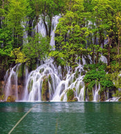 Dimex Plitvice Lakes Carta Da Parati In Tessuto Non Tessuto 225X250cm 3 Strisce_Befe2Bab A554 4644 97Ec Eacf84E6561C | Yourdecoration.it