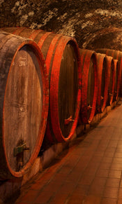 Dimex Wine Barrels Carta Da Parati In Tessuto Non Tessuto 150X250cm 2 Strisce | Yourdecoration.it