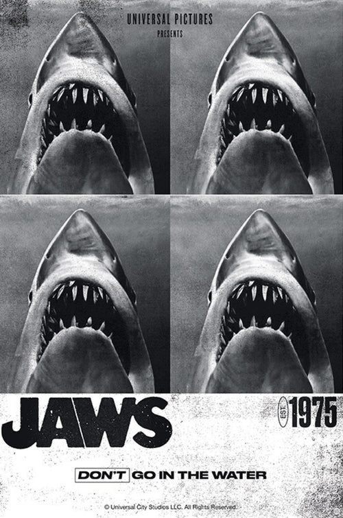 Gbeye GBYDCO134 Jaws 1975 Poster 61x 91-5cm | Yourdecoration.it